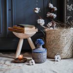 Petit tabouret artisanal en bois décoration bohème Chineurs du monde